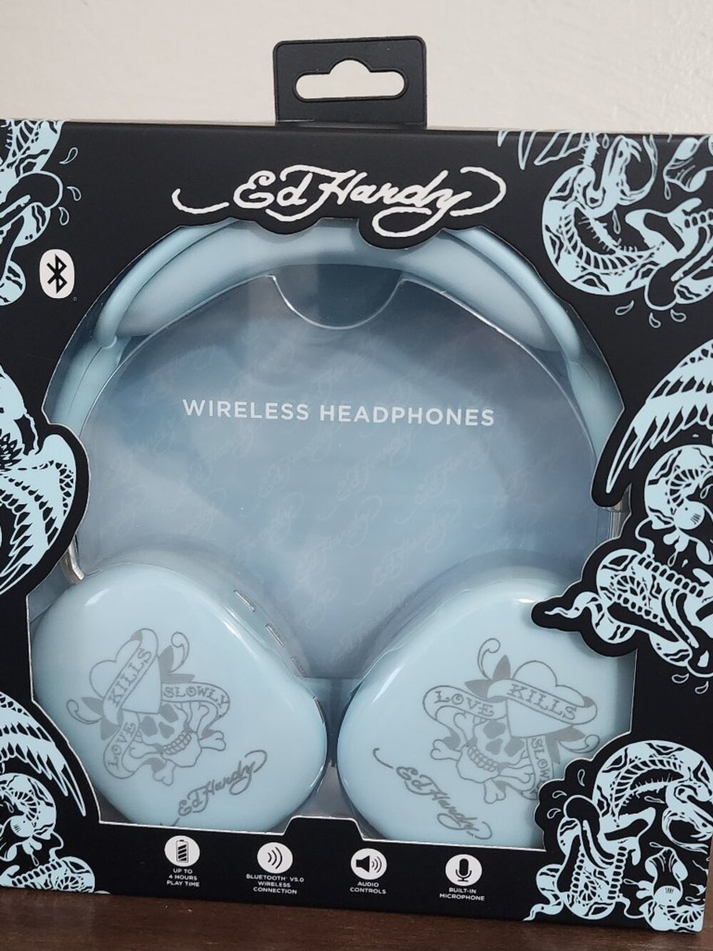 Ed Hardy Wireless Headphones (Blue)